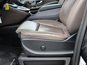 Mercedes-Benz V 300 d 4M AVANTGARDE EDITION Lang 9 navigation