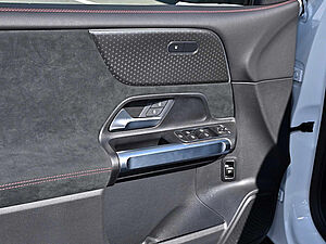 Mercedes-Benz GLB 200 GLB 200 20 navigation