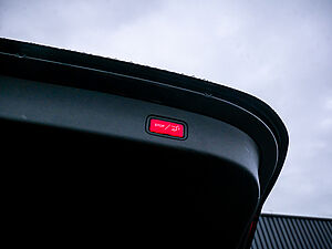 Mercedes-Benz GLC 300 4M AMG Line 22 navigation