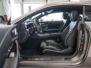 Mercedes-Benz E 450 4M Coupé AMG Sport 8 navigation