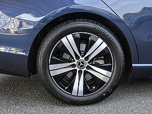 Mercedes-Benz C 200 d Avantgarde Advanced Plus 5 navigation