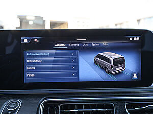 Mercedes-Benz V 300 d AVANTGARDE Extralang 12 navigation