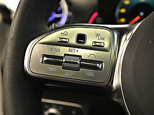 Mercedes-Benz EQB 350 4M AMG Sport Advanced Plus 17 navigation