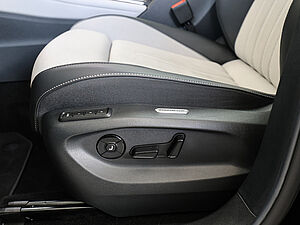 Volkswagen Tiguan Elegance 2,0 l TDI DSG 35 navigation