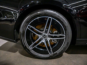 Mercedes-Benz E 300 T de 4M AMG Line 8 navigation