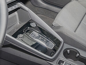 Audi A3 Limousine S line 35 TFSI S tronic 16 navigation