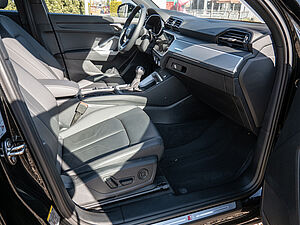 Audi Q3 35 TDI S line 2 navigation
