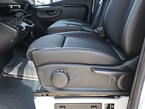 Mercedes-Benz Sprinter 317 CDI Tourer L2H2 11 navigation