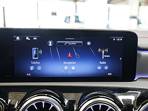 Mercedes-Benz CLA 250 SB 4M AMG Sport Premium 11 navigation