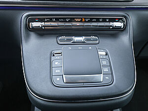 Mercedes-Benz V 300 d AVANTGARDE Extralang 12 navigation