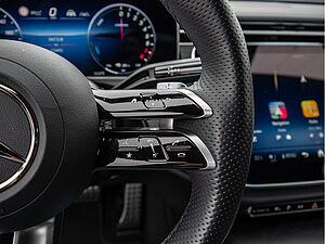 Mercedes-Benz E 300 e T AMG Sport Advanced Plus 14 navigation