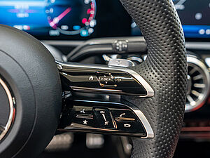 Mercedes-Benz CLA 250 4M Coupé AMG Sport Premium 17 navigation