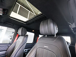 Mercedes-Benz G 63 AMG Magno 30 navigation
