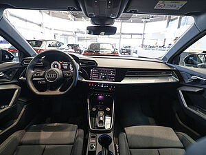 Audi A3 Sportback S line 30 TFSI 6 navigation