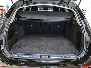 Mercedes-Benz C 200 T AMG Sport Advanced Plus 29 navigation