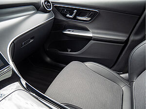 Mercedes-Benz GLC 300 e 4M Avantgarde Advanced Plus 12 navigation