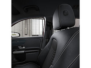 Mercedes-Benz GLA 220 4M Progressive Advanced 17 navigation
