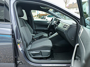 Volkswagen Taigo MOVE 1.5 TSI DSG 2 navigation