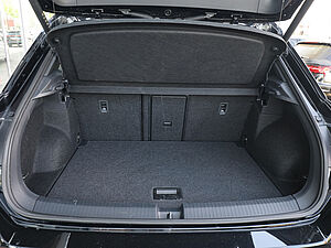 Volkswagen T-Roc R 2.0 TSI 4M DSG 31 navigation