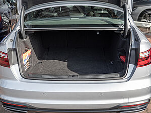 Audi A4 40 TDI advanced 20 navigation