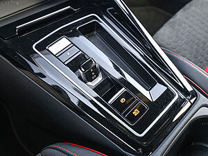 Volkswagen Golf VIII GTI Clubsport DSG 19 navigation