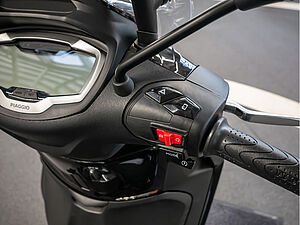 Piaggio Beverly 400 6 navigation