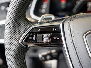 Audi RS7 Sportback performance 280 kmh Laser Pano 16 navigation