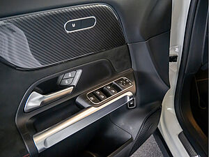 Mercedes-Benz GLB 250 4M AMG Sport Premium 22 navigation