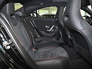 Mercedes-Benz CLA 180 Coupé AMG Line 4 navigation