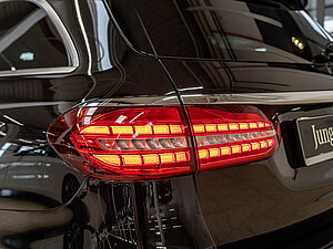Mercedes-Benz E 220 d T Avantgarde 32 navigation