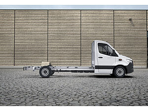 Mercedes-Benz Sprinter 317 CDI Koffer L3 LBW 5 navigation