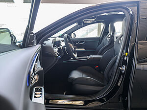 Mercedes-Benz E 53 AMG Hybrid 4M+ 11 navigation