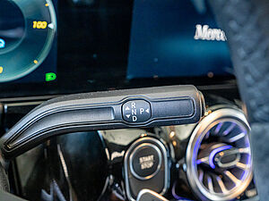 Mercedes-Benz EQA 250 AMG Line 17 navigation
