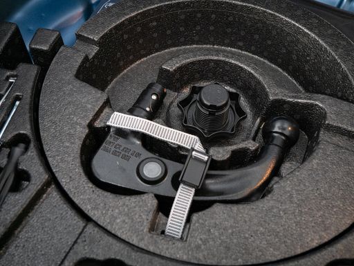 Volkswagen T-Roc 2.0 TDI Active AHK LED Navi Kamera 28