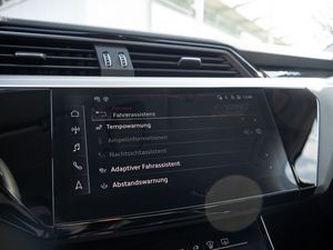 Audi e-tron advanced 55 quattro 16 navigation