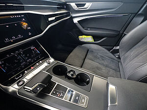 Audi A6 Avant S line 45 TDI quattro S tronic 17 navigation