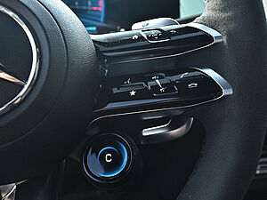 Mercedes-Benz GLB 35 AMG 4M 18 navigation
