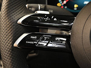 Mercedes-Benz E 450 4M Coupé AMG Line 17 navigation