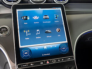 Mercedes-Benz GLC 200 4M Avantgarde Advanced Plus 11 navigation