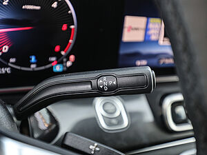 Mercedes-Benz V 250 d STYLE Lang 19 navigation