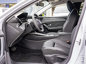 Peugeot 308 Allure PureTech 130 EAT8 19 navigation