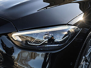 Mercedes-Benz C 300 T d AMG Sport Advanced Plus 33 navigation
