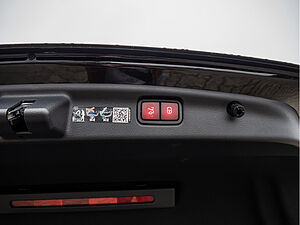 Mercedes-Benz C 300 d 4M AMG Sport Premium 27 navigation