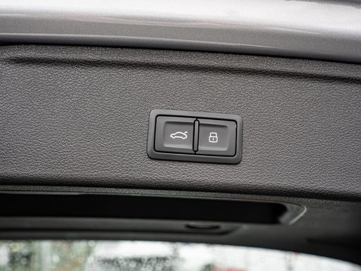  A4 Avant advanced 40 TDI Abstandstemp. Navi K 25