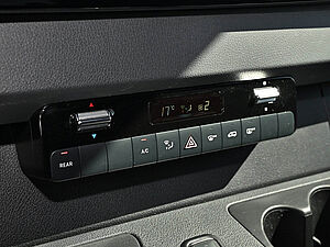 Mercedes-Benz Sprinter 317 CDI Tourer L3H2 14 navigation