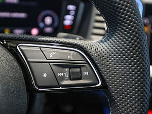 Audi A1 Sportback S line 40 TFSI 19 navigation