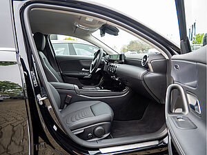 Mercedes-Benz A 180 Progressive Advanced 2 navigation