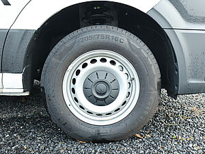 Volkswagen Crafter KA 35 mittellang Hochdach FWD 8 navigation