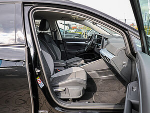 Volkswagen Golf VIII Variant GOAL 2,0 l TDI DSG 2 navigation