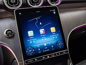 Mercedes-Benz GLC 220 d 4M AMG Sport Advanced Plus 9 navigation